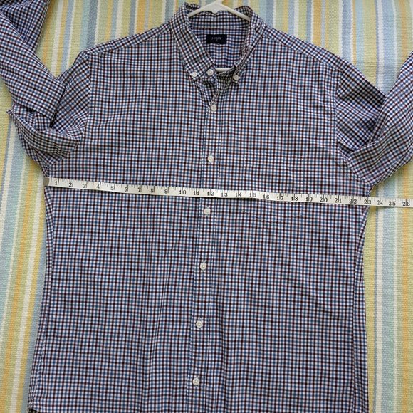 ⭐ J. Crew Maroon / Navy / White plaid button up size Large - Picture 5 of 7